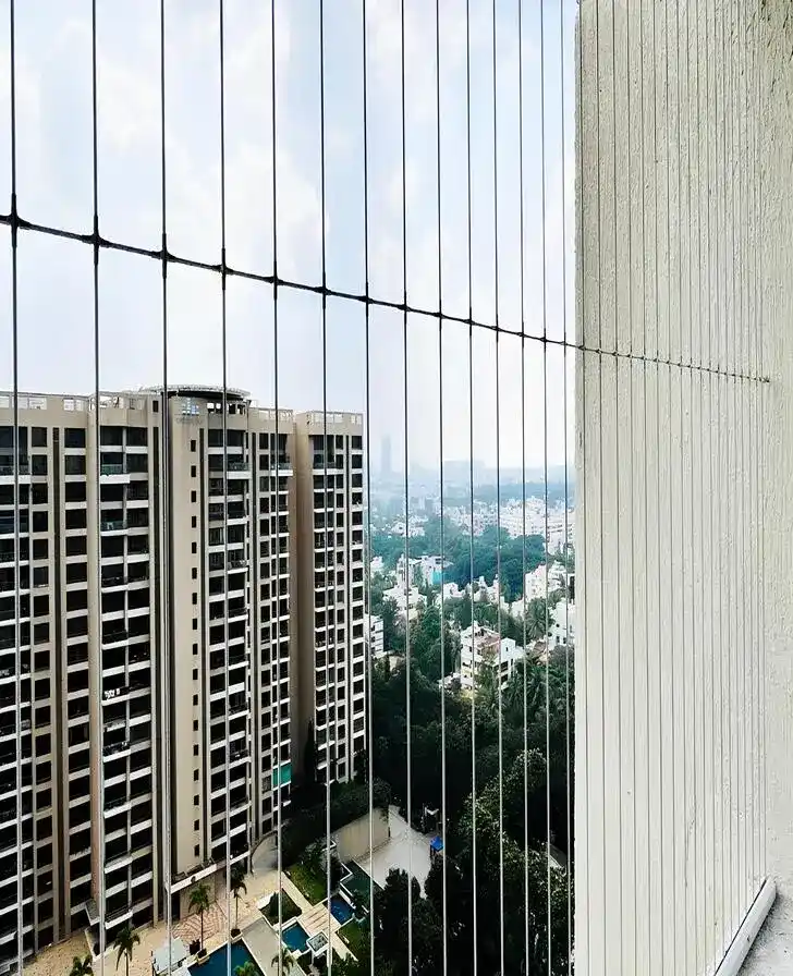 Johnson Invisible Grills